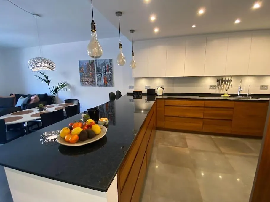 Mirella - Penthouse Apartment With Privat Pool And Terrace Fuengirola